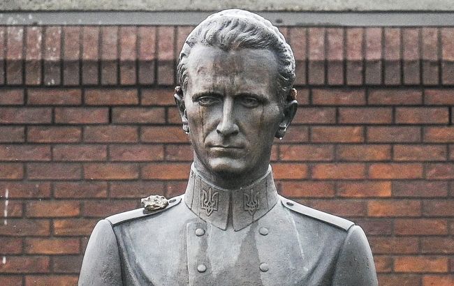 Більше ніж провідник УПА: невідомі сторони життя Романа Шухевича, про які не розповідають у школі