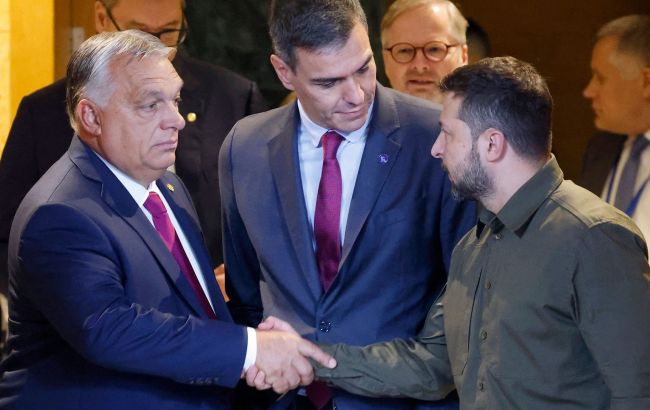 Пожали руки. Орбан эмоционально отреагировал на встречу с Зеленским (фото)