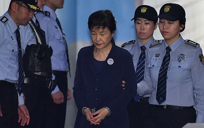 Екс-президенту Південної Кореї залишили у силі вирок за корупцію