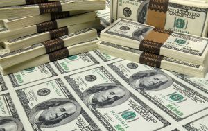 Долар по 45 гривень до кінця року? Експерти дали новий прогноз курсу