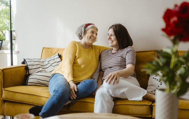 Не свекруха, а золото: ці фрази кажуть своїм невісткам лише ідеальні "другі мами"