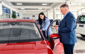 Автодилеры Украины выходят в сегмент б/у авто и это выгодно потребителям: Олег Назаренко, ВААИД