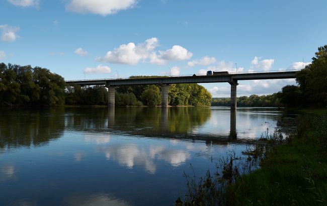 Молдова почала використовувати стратегічний запас води через обміління Дністра