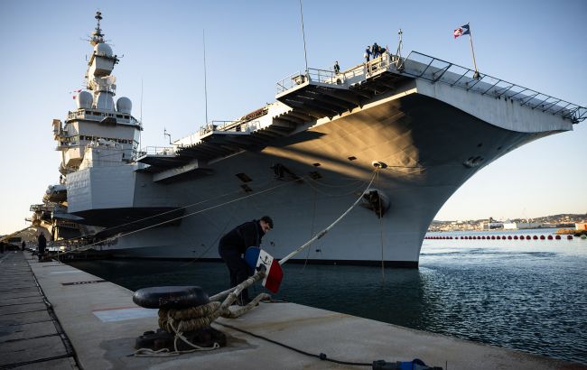 Фітнес-трекер розкрив військову таємницю: офіцер "засвітив" авіаносець Франції, - ЗМІ