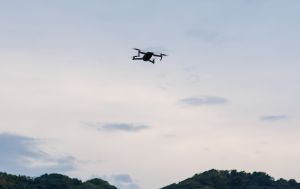 Біля бази США у Польщі літав невідомий дрон, військові телефонували в поліцію, - ЗМІ