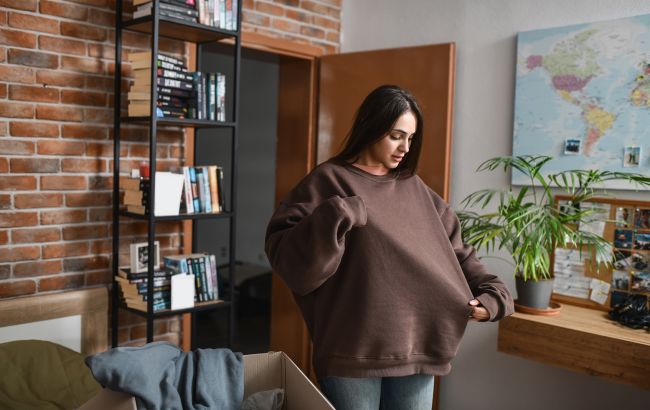 Можно ли носить одежду после смерти родных: что говорит церковь и приметы