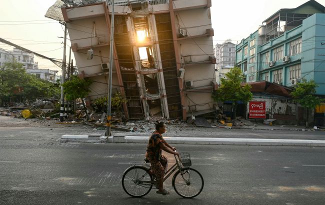 Землетрясение в Мьянме. Количество погибших превысило 2700 человек