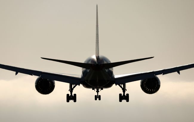 Перша в історії катастрофа Boeing 787 Dreamliner: що відомо про літак, який впав в Індії