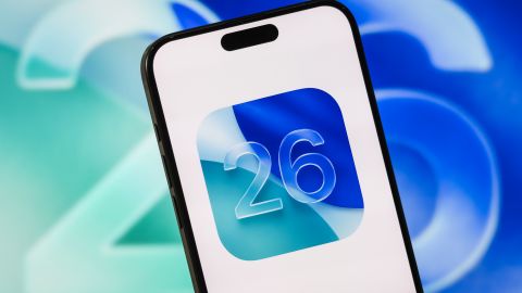 Хочете iOS 26 просто зараз? Ось як встановити бету-версію оновлення на iPhone
