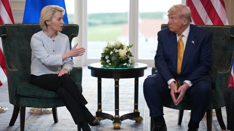 MAGA идет на войну