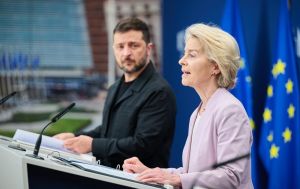 США мовчать, Європа обережна. Як світ реагує на "плівки Міндіча"