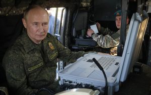 "Військова машина" Росії "поглинула" ще 10,7 трильйона рублів