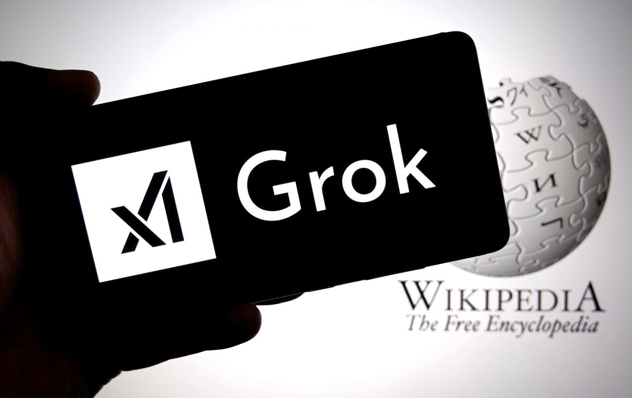 Илон Маск запустил Grokipedia: как работает главный конкурент "Википедии"