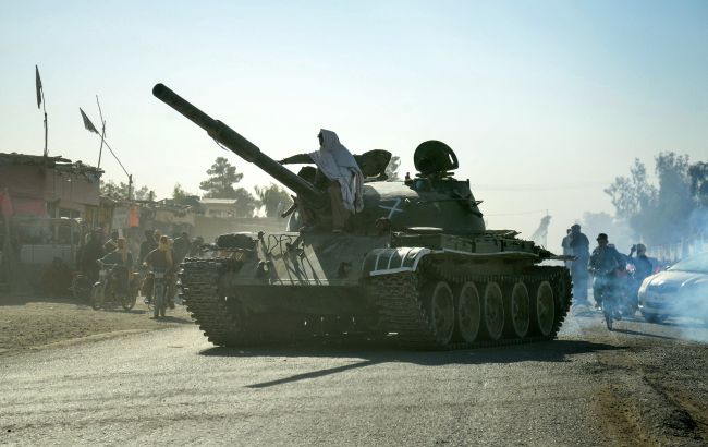 На кордоні між Афганістаном та Пакистаном спалахнули нові бої, - Reuters