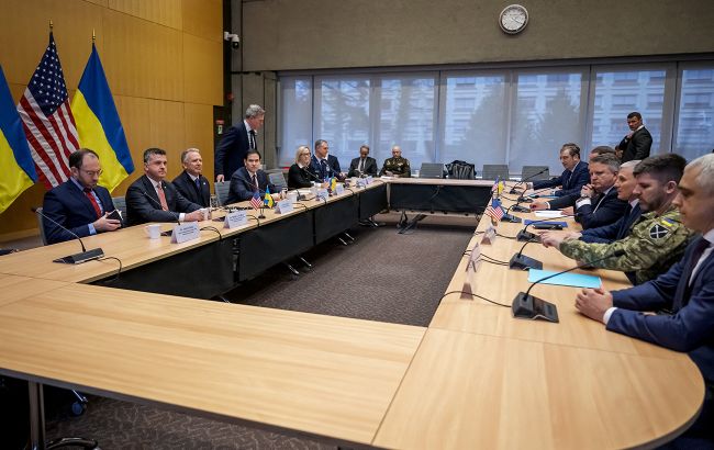 Зеленський розширив делегацію для переговорів в Абу-Дабі: хто до неї входить