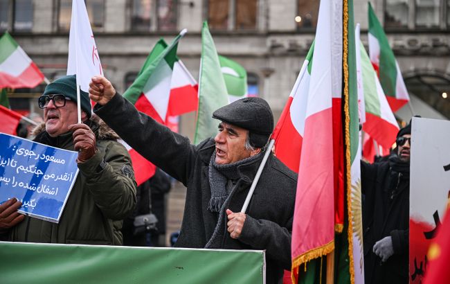 Масштабні протести в Ірані: кількість загиблих зросла до 35, серед них - діти