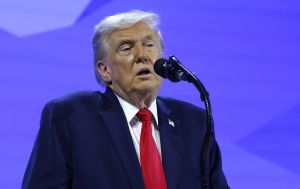 Про Гренландію та мирну угоду щодо України. Що сказав Трамп у Давосі