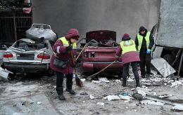 Горели ТЦ, разрушенные дома и десятки пострадавших: все об атаке РФ на Киев, Харьков и регионы