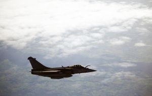 Франція розширить "ядерну парасольку" над Європою на тлі загроз Росії, - WSJ