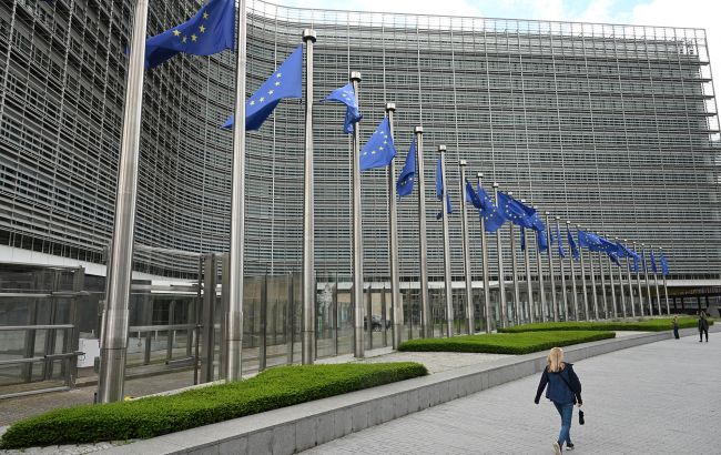 ЕС готовит рекордные санкции против более 1600 российских компаний, - Bloomberg