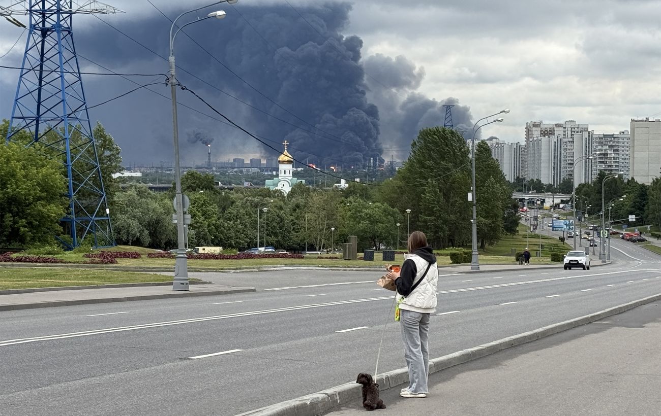 Росіянам потрібно тверезити Путіна, бо Москва буде палати, - Зеленський