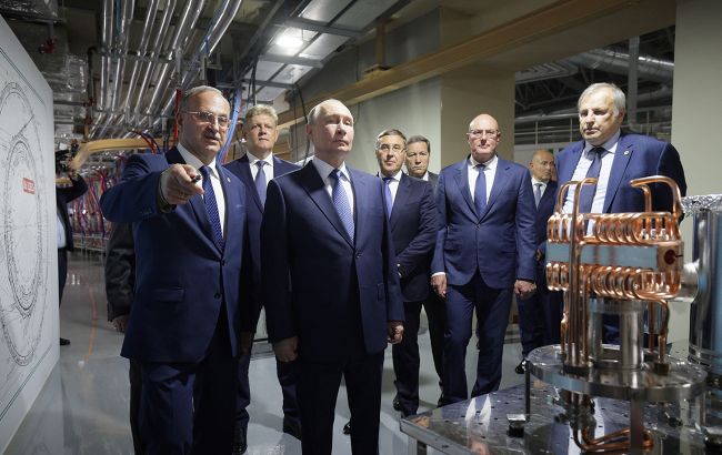 До вікон не підходити. Новосибірськ "підготували" до приїзду Путіна