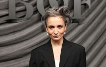 Гучне звільнення у світі моди: Calvin Klein залишає креативна директорка Вероніка Леоні