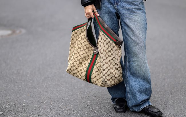 Baggy, вишивка та необроблені краї: 5 модних джинсів цього сезону