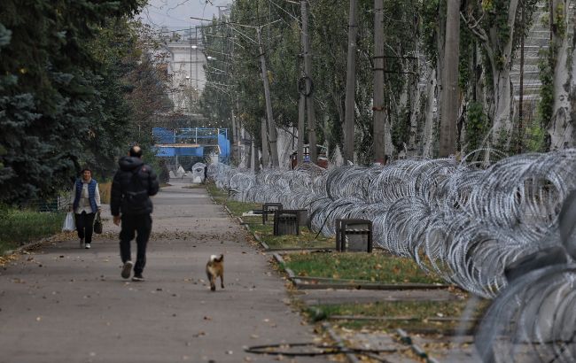 "Довгу" комендантську годину вводять майже по всій Донеччині, але є виключення