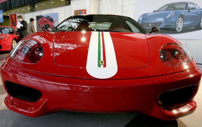 У Києві помітили Ferrari за 14 млн: найдорожчий в країні