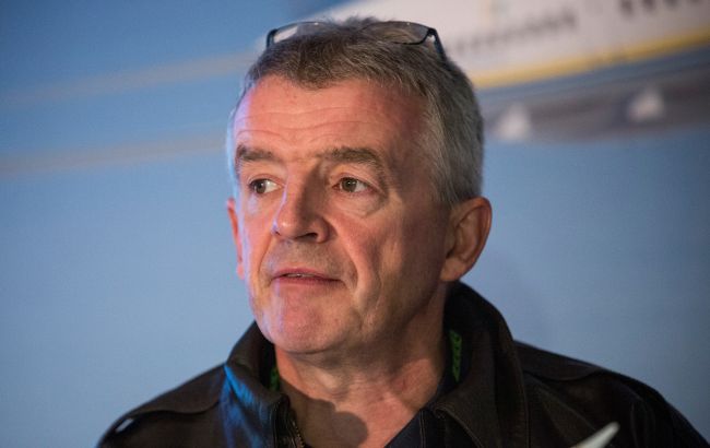 Ryanair наймає українських пілотів та бортпровідників, щоб бути готовим повернутися до країни