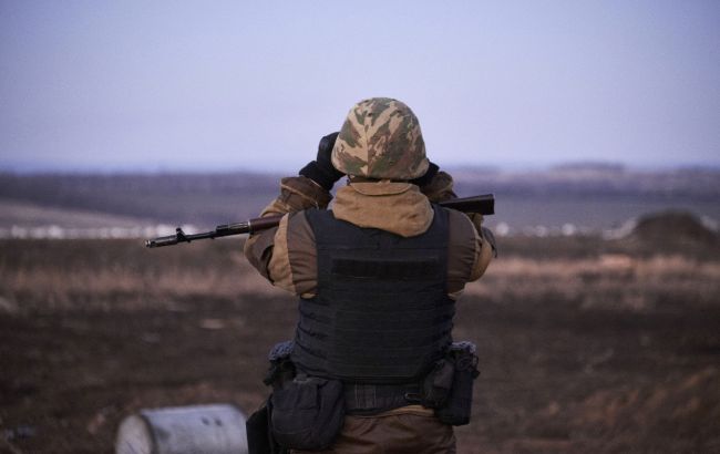 Боевики дважды нарушили "тишину" на Донбассе. В результате обстрелов погиб военный