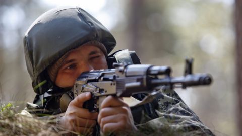 Ніяких команд не треба: Данілов зробив заяву про вогонь у відповідь на Донбасі