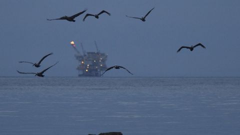 Нефть продолжает дорожать: цена выше 67 долларов впервые с января 2020