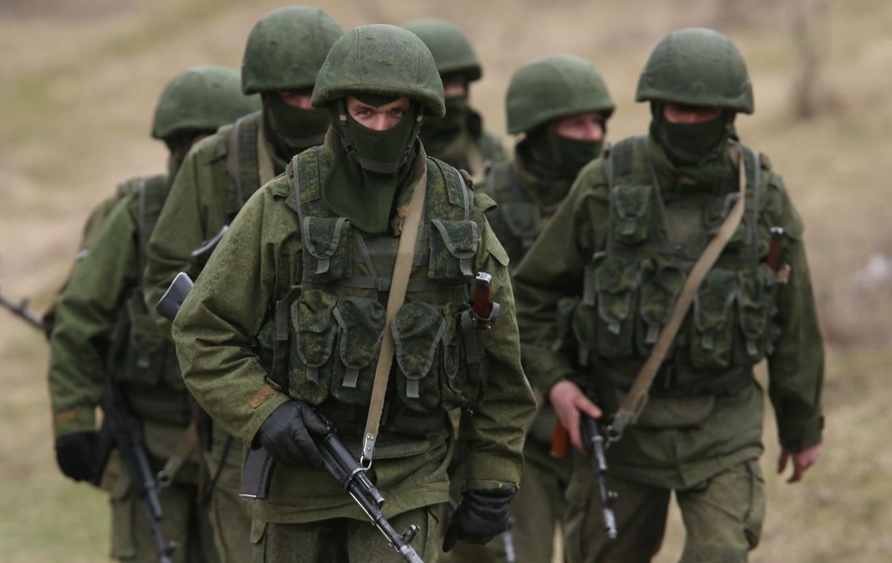 Окупанти через втрати техніки йдуть у штурми на конях (відео)