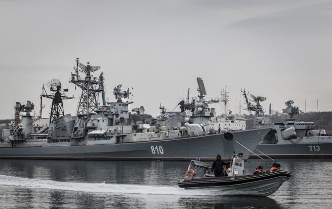 Экс-командиру отряда морской охраны объявили подозрение из-за сдачи воинской части в Крыму