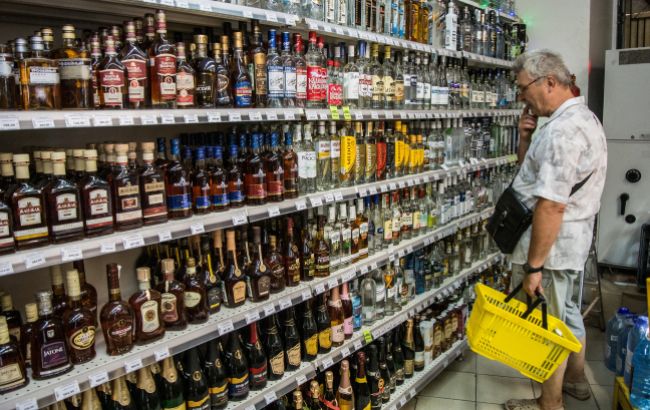 Кабмін схвалив зміни щодо регуляторних актів у роздрібній торгівлі алкоголем