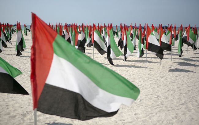 ОАЕ під тиском США посилюють контроль над фінансовими потоками РФ, - Bloomberg