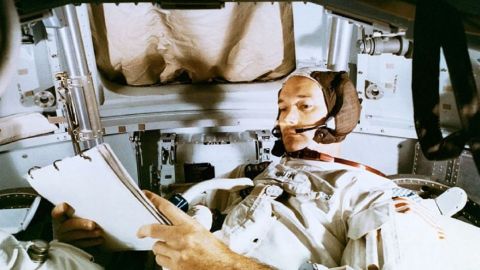 Умер&nbsp;участник первой миссии на Луну Майкл Коллинз:&nbsp;легендарный "забытый астронавт"