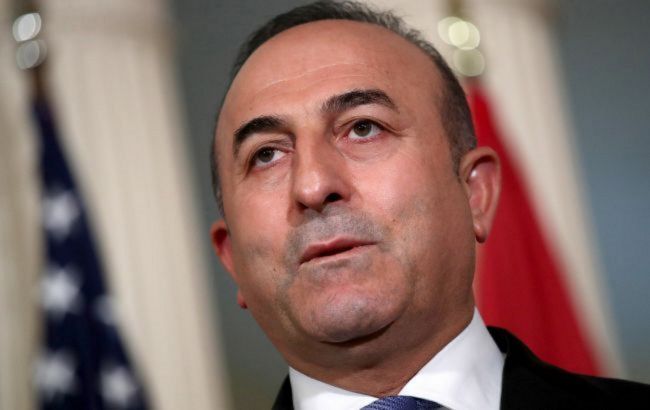 Кулеба обговорив з главою МЗС Туреччини ситуацію на Азовському і Чорному морях