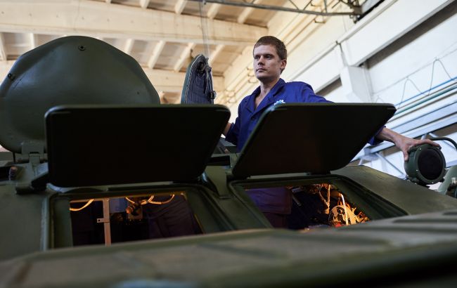 Скільки евакуйованих підприємств відновили роботу: відповідь Мінекономіки