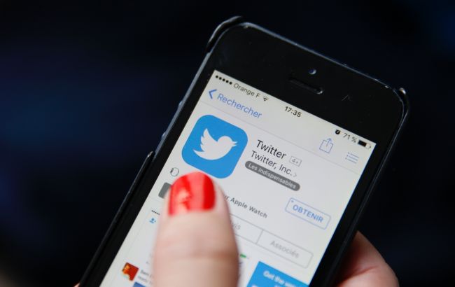 В Twitter верификованые аккаунты подпитывают дезинформацию о войне в Украине, - BBC