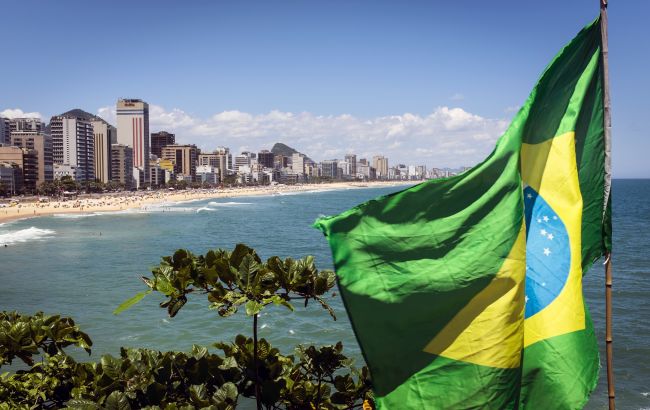 Обвалення житлового будинку в Бразилії: кількість жертв зросла