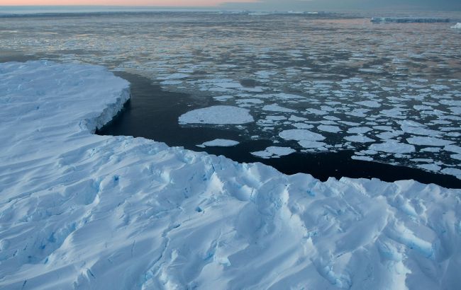 Больше площади Украины: в Арктике растаял рекордно большой отрезок льда