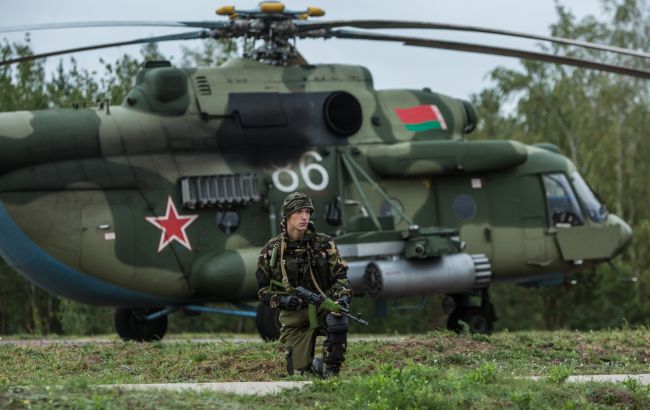 Беларусь выводит свои войска на полигоны из пунктов постоянной дислокации, - Генштаб