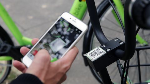 У НБУ розповіли про платежі з QR-кодом в Україні: які переваги і правила безпеки