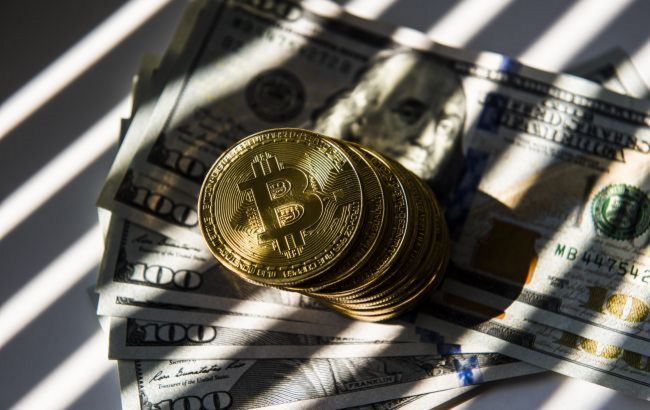 В Индии могут запретить биткоин и ввести национальную криптовалюту