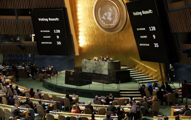 Генасамблея ООН прийняла скандальну резолюцію Росії про нацизм. Україна була проти