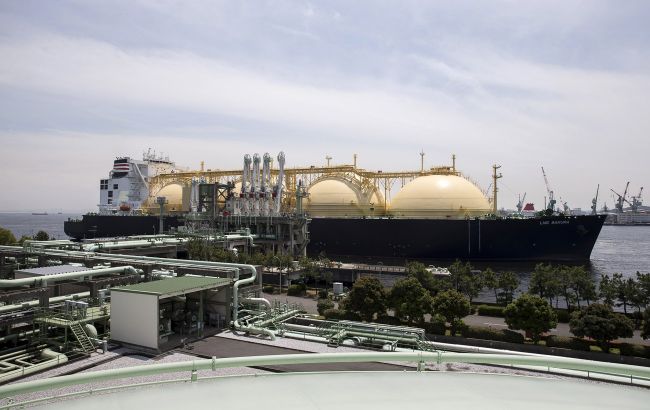 Германия создала запас мощностей СПГ на случай прекращения транзита газа через Украину