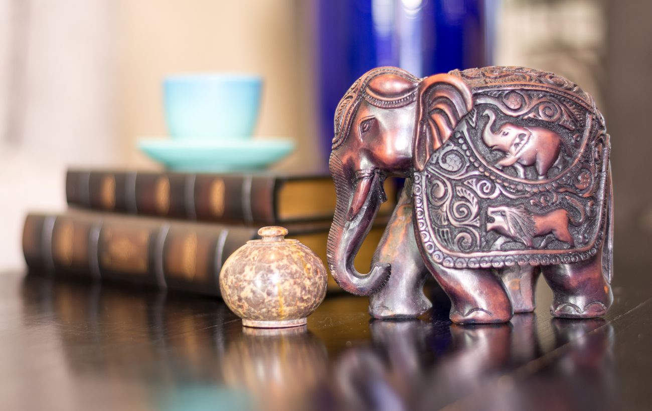 Які статуетки притягують проблеми та бідність у дім: ось, що варто викинути негайно